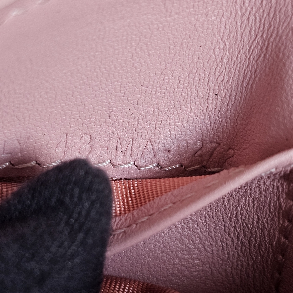🩷 Dior Montaigne Wallet 🩷 - Picture 10 of 11